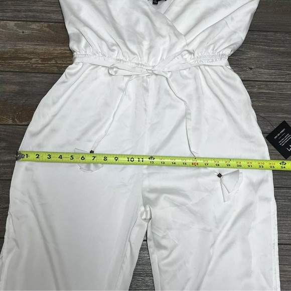 NWT Lulu's Lovely As Can Be White Satin Surplice Jumpuit XL X-Large Pants - Picture 10 of 16